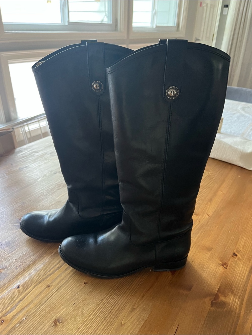 Frye Black Leather Heeled Boots Size 8